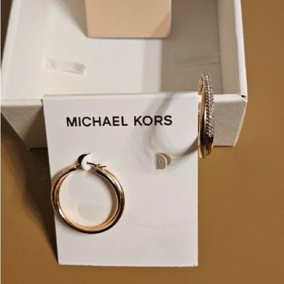 NWT Michael Kors Rose Gold Hoops with crystals ✨ - Picture 3 of 4